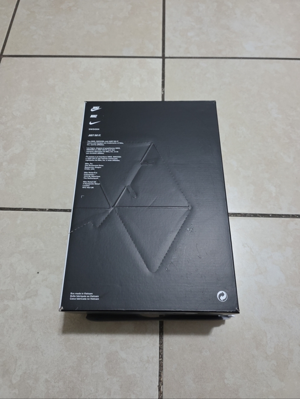 Empty Shoe Box - Picture 9 of 9